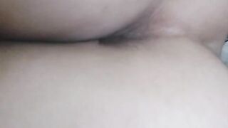 Moglie pronta per la sborrata mattutina