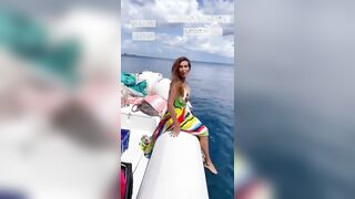 Veronica Maya porca in barca