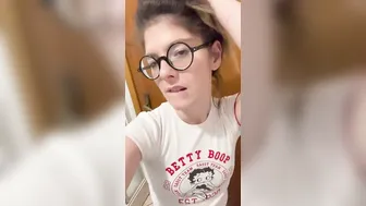 Kiki bell video porno su ItPornIt