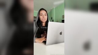 Mi hai fatto venire voglia sono tutta bagnata fammi schizzare amore OF