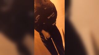 Studentessa esce tette e fica al fidanzato