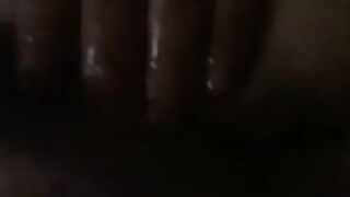 Moglie con fica pelosa lo prende nel culo POV