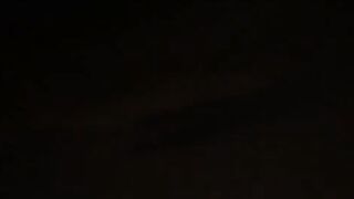 Mogli italiane bisex lesbicano e succhiano il cazzo ai mariti dal benzinaio