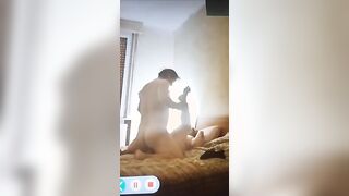 Vedendo video di mia moglie che si fa scopare dall'amico