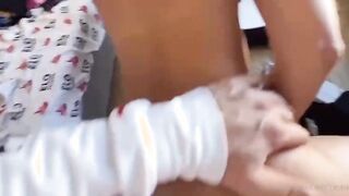 Cosi poi vengo - Italiana scopata durante il podcast