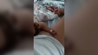 Mi masturbo perchè ho voglia di te