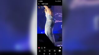 Arisa tette al concerto a San Siro