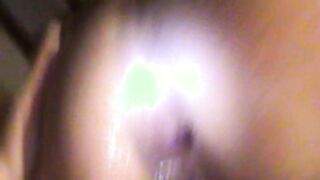 Tutto lo devi sentire in culo puttana! Guarda come sei aperta