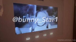 Toxic Mary pompino e scopata focosa con ingoio of