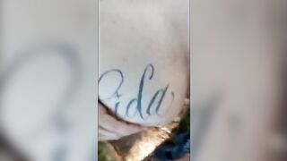Che bel buco dilatato che hai amore,te lo allargo tutto - Fidanzata tatuata inculata
