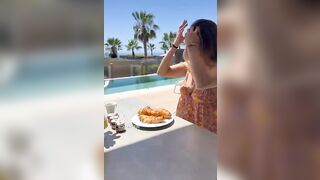 Shinra - Una giornata tipica di una onlyfanser senza dignità