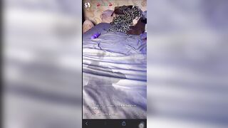 Chiara di masturba in live OF