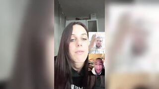 Fa la porca in cam per far tirare il cazzo a sconosciuti