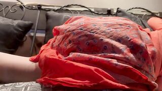 Sveltina prima di andare al lavoro