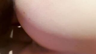 Sveltina prima di andare al lavoro