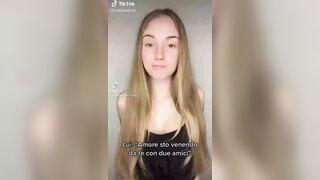 SENTI CHE FICA BAGNATA - Scopata in bagno e sborrata in bocca