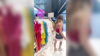 Shinra trio in ascensore of