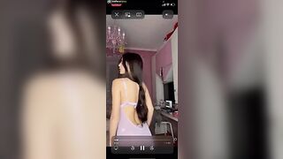 Martina Fusco tette e lato b intimo rosa