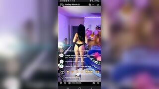 La bella Martin live su of New