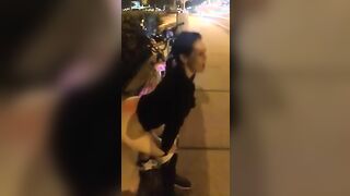 Scopata sul lungomare Coppia esibizionista