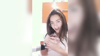 Giovane fidanzata in cam