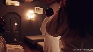 Coyotecute Trailer del foursome con un'altra coppia