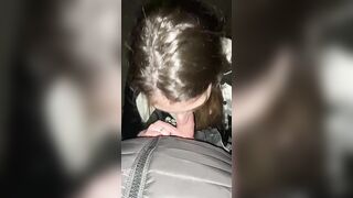 Pompino giovane fidanzata italiana scopata a pecorina all'aperto