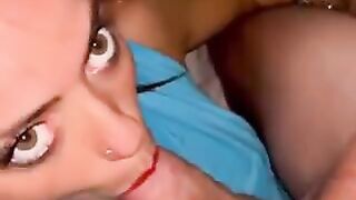 Guardami in faccia quando sborro