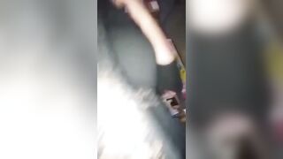 Fa la timida e non mostra la fica ma il cazzo lo prende eccome