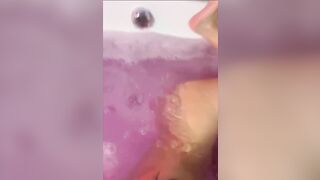 Bocchino in vasca troia italiana