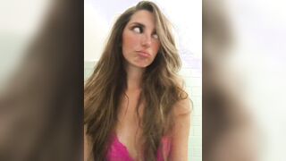 Alessandra Francese capezzoli duri