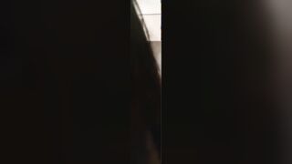 SUCCHIALO PUTTANA - Pompino amica tettona