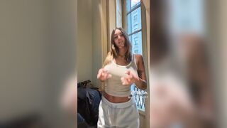 Greta Zava tette grosse e capezzoli duri