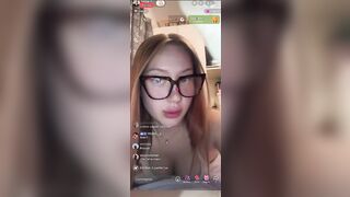 Non guardate le mani ma li bracci Diretta Bigo biondina romana