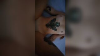 Pecorina con fidanzata con gran culo con crampie