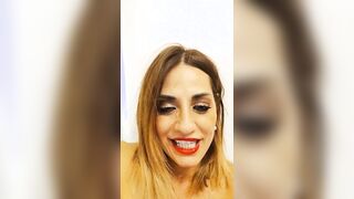 Nel culo no fa male hai un idrante al posto del cazzo