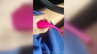 Dal parrucchiere Milf italiana senza slip