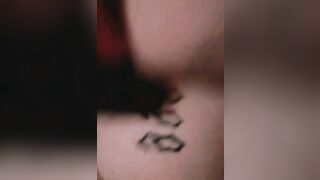 Il mio ragazzo mi scopa senza ritegno