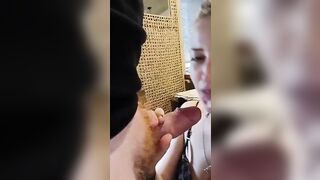 Bocchinara napoletana sborrata in faccia POV