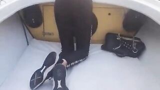 Fa vedere il culo al gondoliere