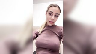 Ciao Baby me lo fai vedere in videochiamata?