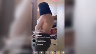 Per la seconda volta ops tette in live