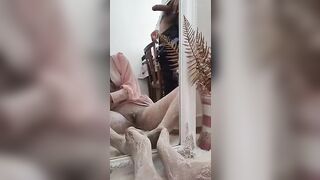 Sei solo una puttana fammi un bocchino