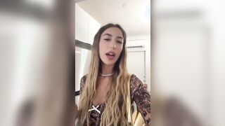 S0fia C4rboni e le regole del Paccotour