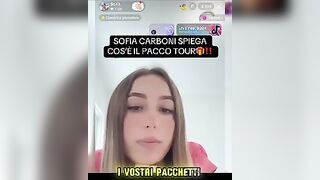 S0fia C4rboni annuncia il Paccotour