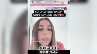 S0fia C4rboni annuncia il Paccotour
