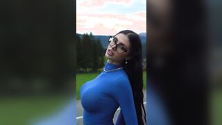 M4rtina V1smara grosse tette rifatte top