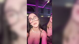 Bacini lesbo ragazze italiane