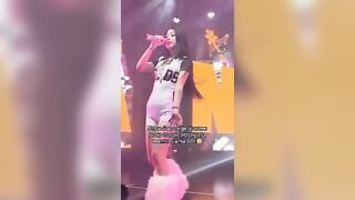 Anna Pepe in concerto ops tette