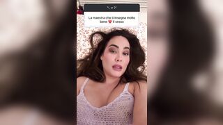 Paola Saulino - Vi insegno ogni materia anche il sesso ragazzi